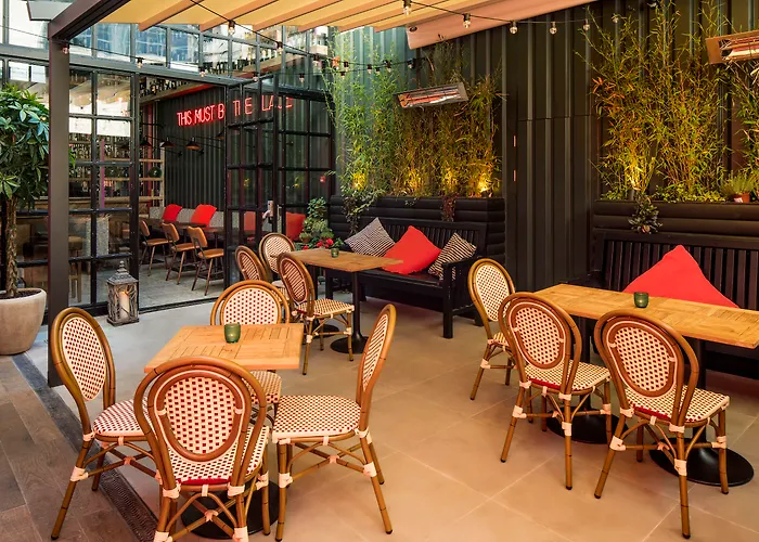 Address ConnollyHotel Dublin